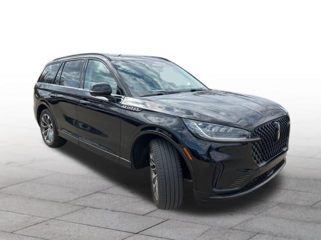 2025 Lincoln Aviator Premiere AWD's photo