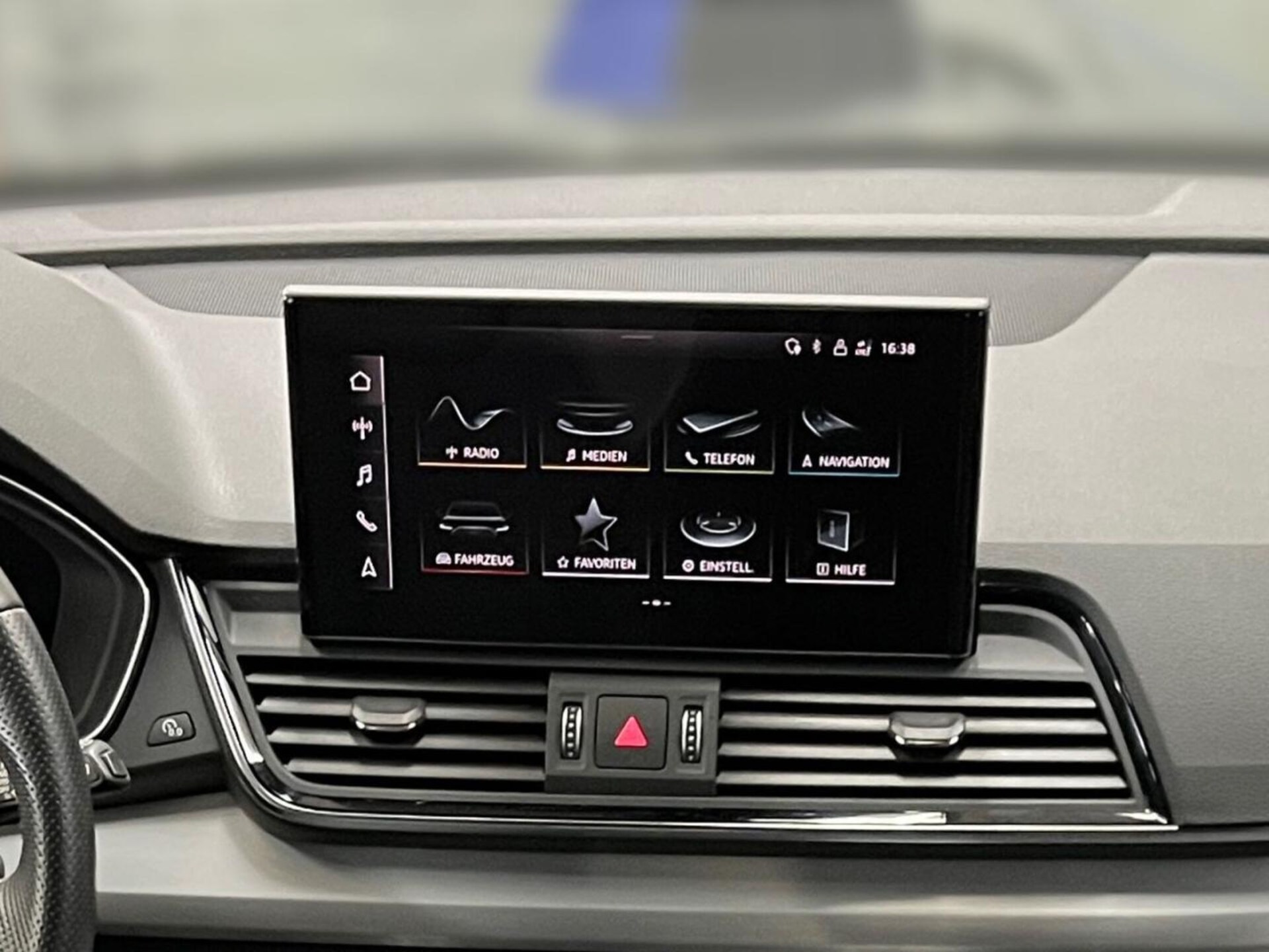 Audi Q5 SUV Advanced