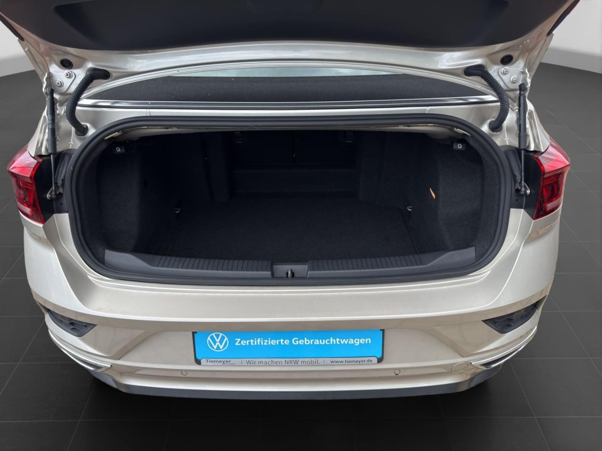 Volkswagen T-Roc Cabriolet R-Line