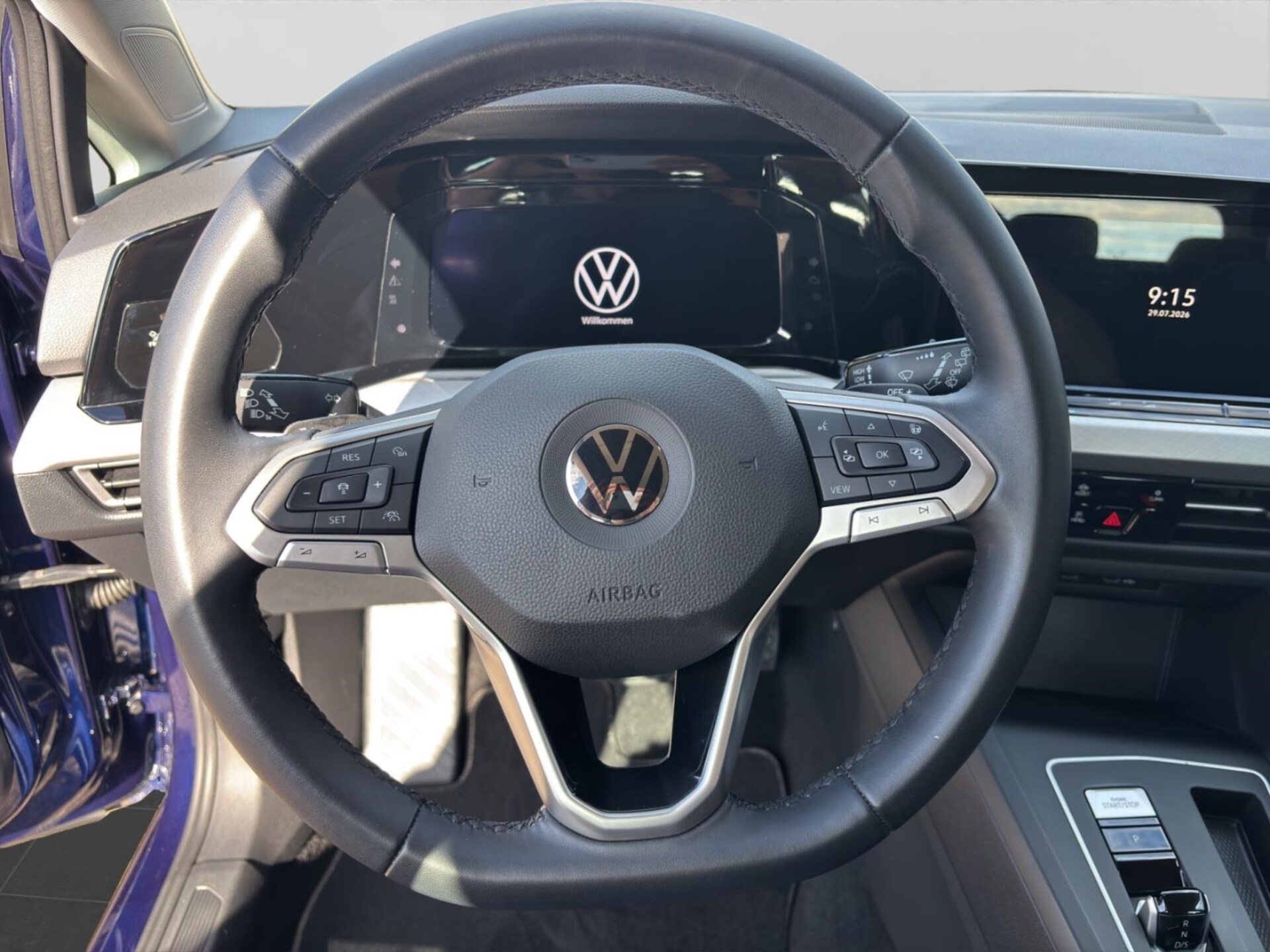 Volkswagen Golf Variant Life