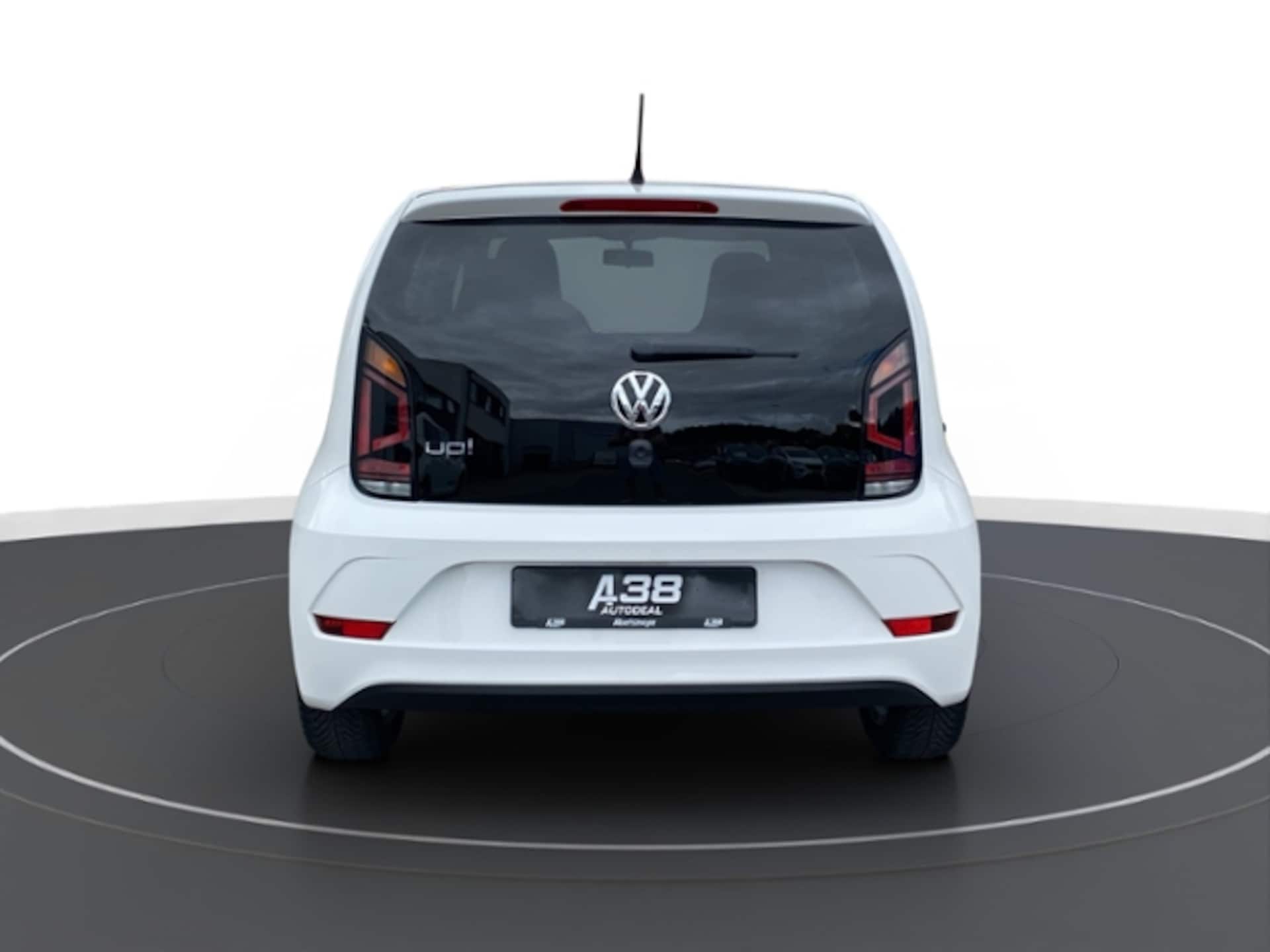 Volkswagen up! move up!