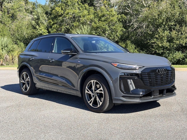 Photo of 2027 Audi Q6 e-tron 