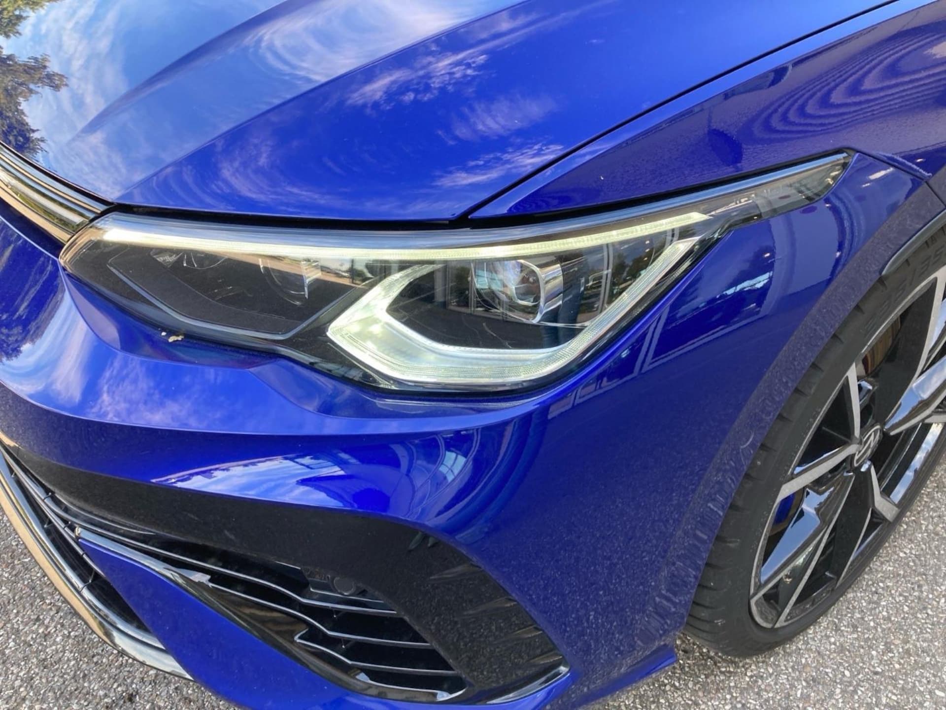 Volkswagen Golf Variant R