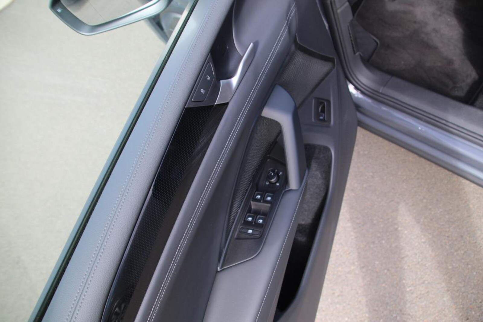 Volkswagen Tiguan – Bild 11