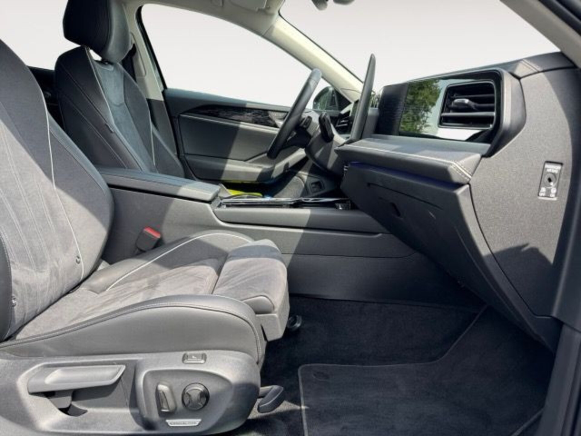 Volkswagen Passat Elegance
