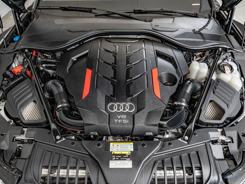 2022 Audi S8 Base - Photo 40