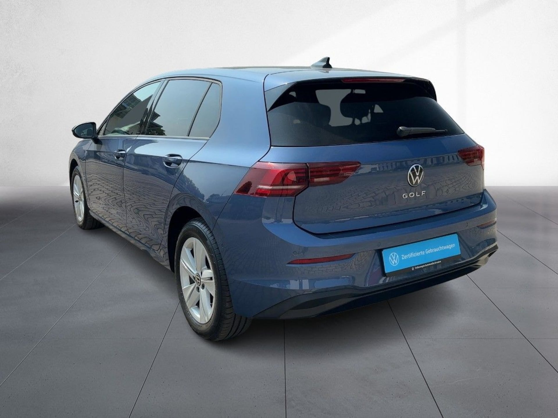 Volkswagen Golf Life