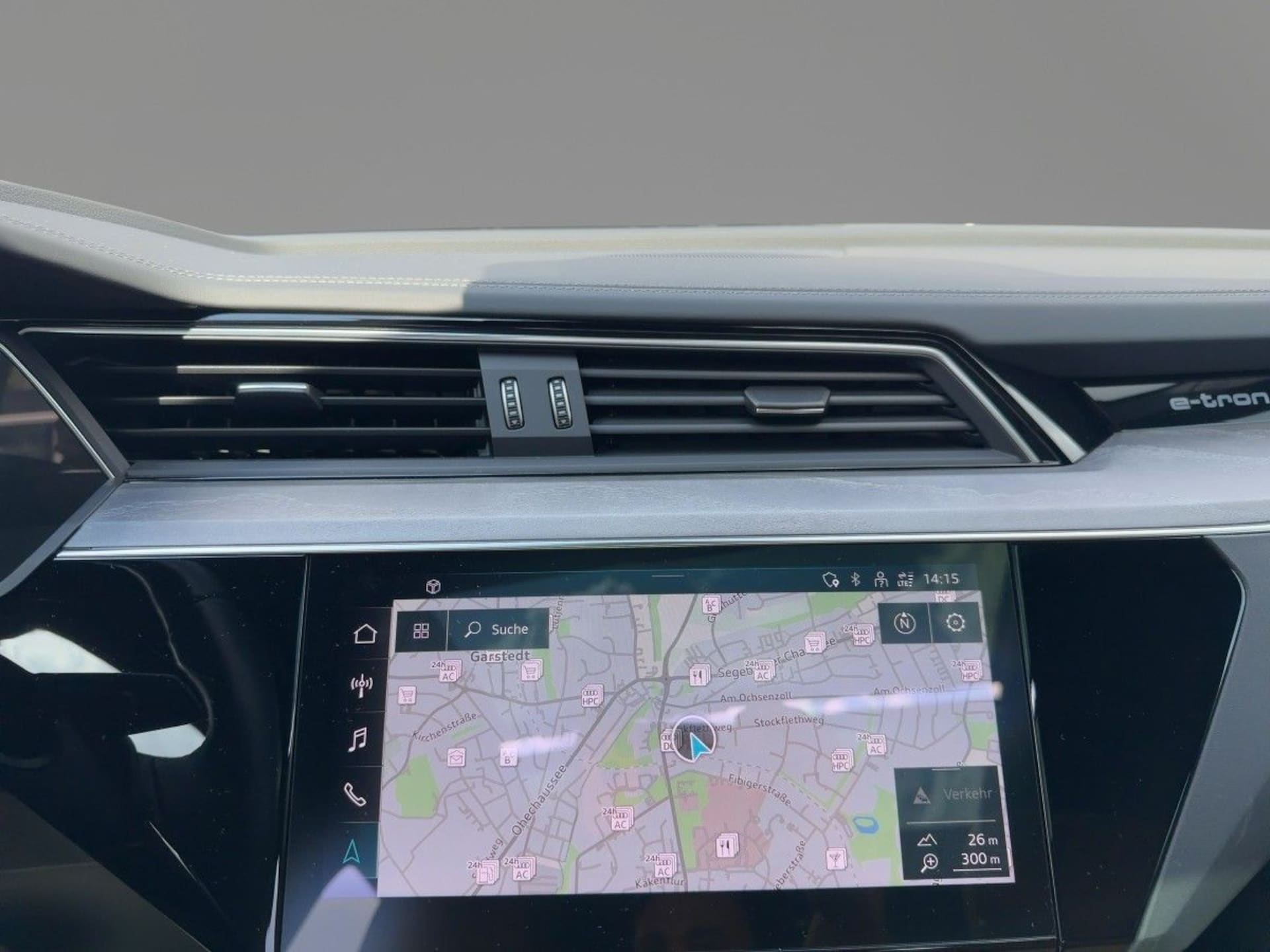 Audi Q8 Sportback e-tron S line