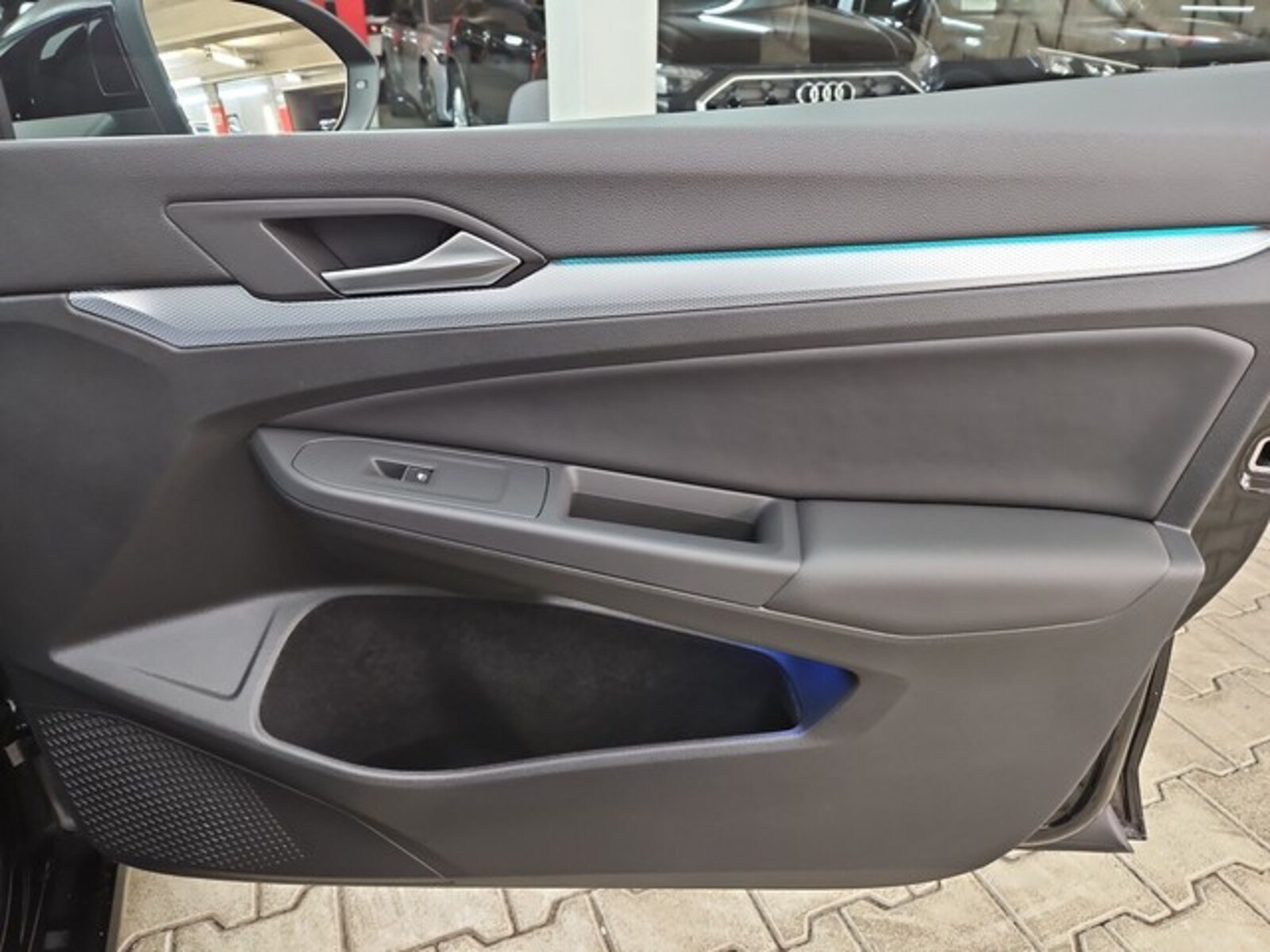 Volkswagen Golf Variant – Bild 16