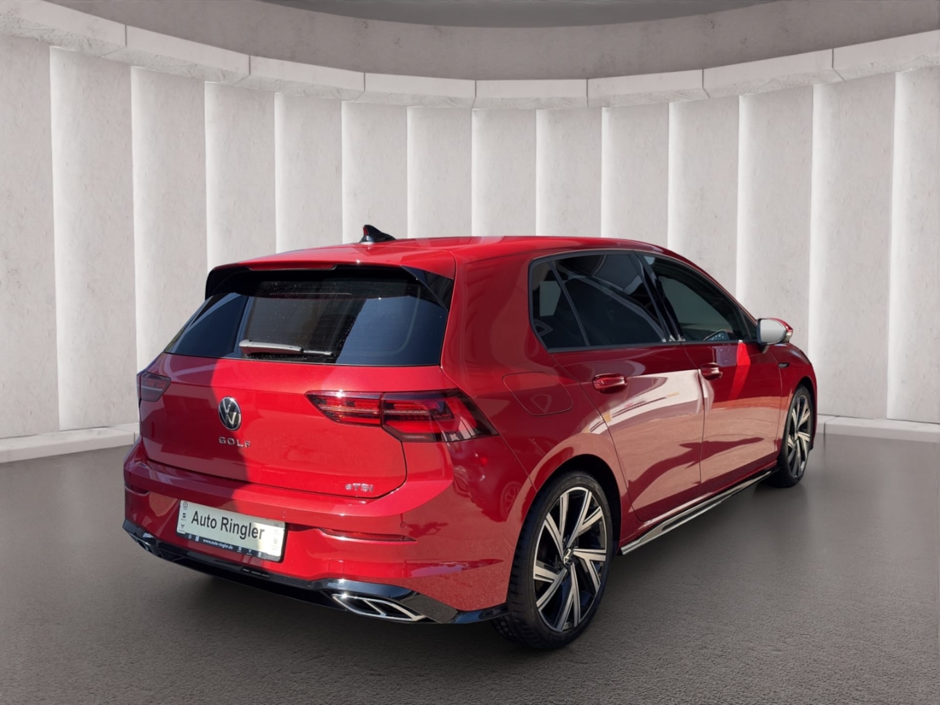Volkswagen Golf R-Line