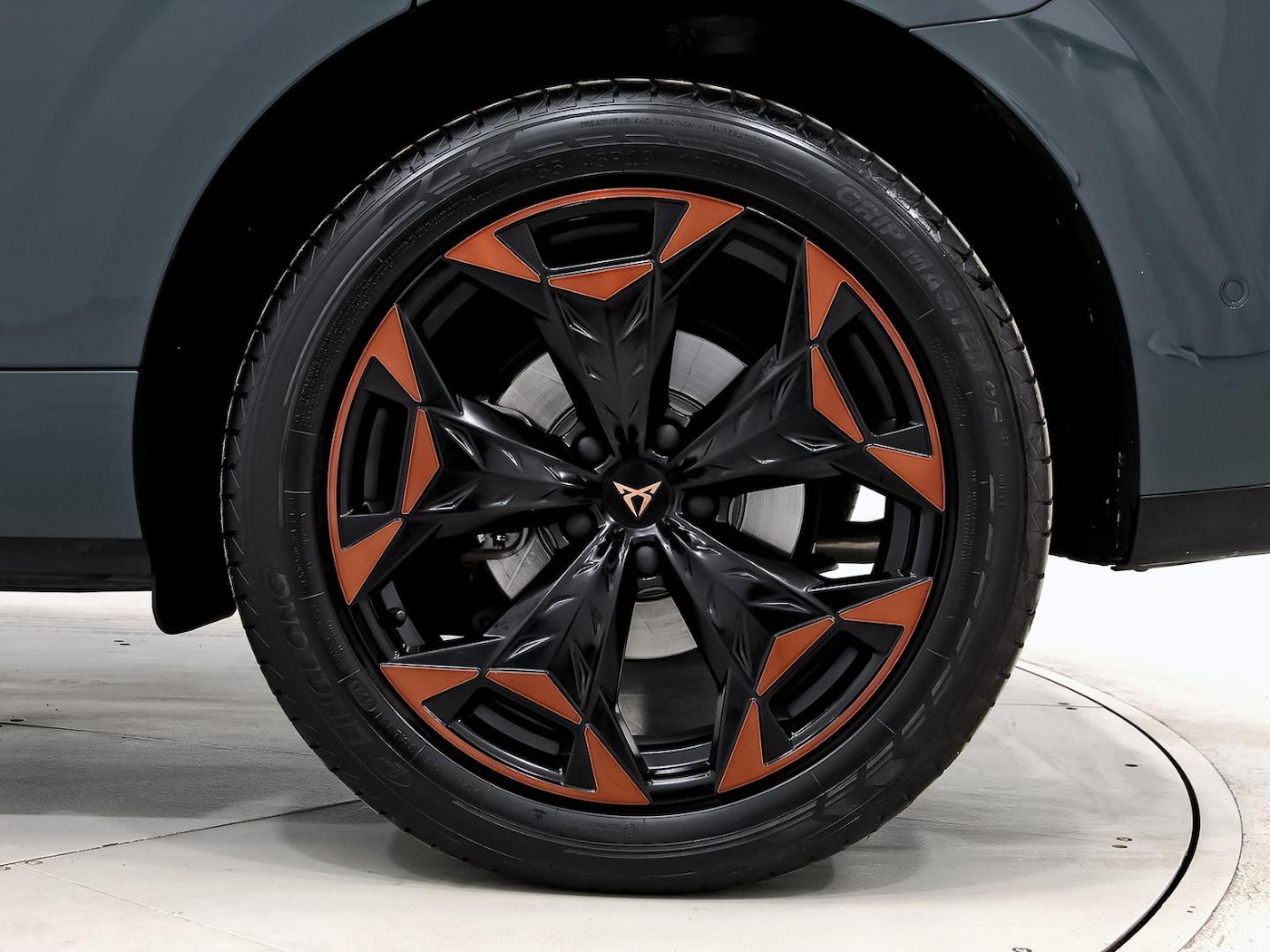 CUPRA Terramar 1.5 TSI e-Hybrid DSG 150 kW (204 CV) — photo 9