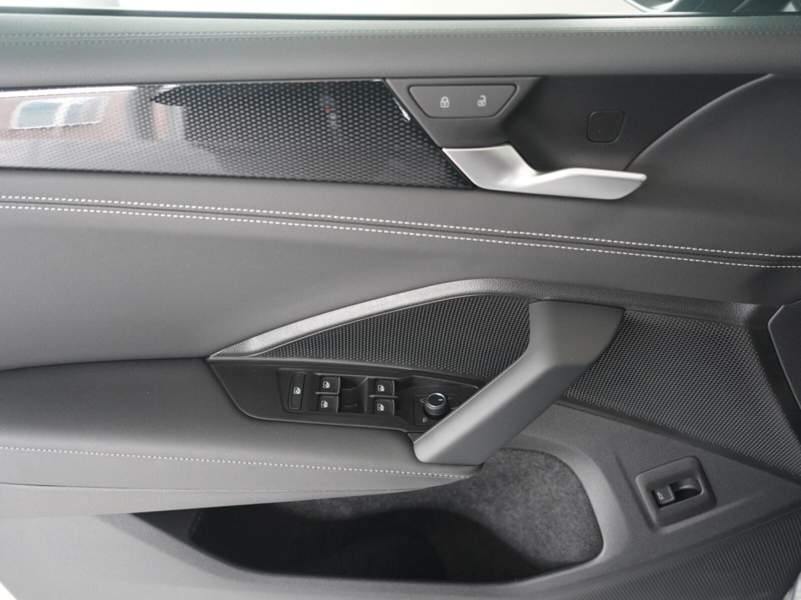 Volkswagen Tiguan – Bild 6