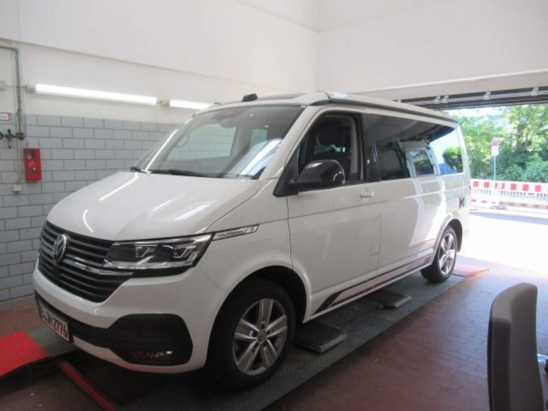 Volkswagen T6.1 California Ocean
