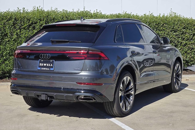2026 Audi Q8