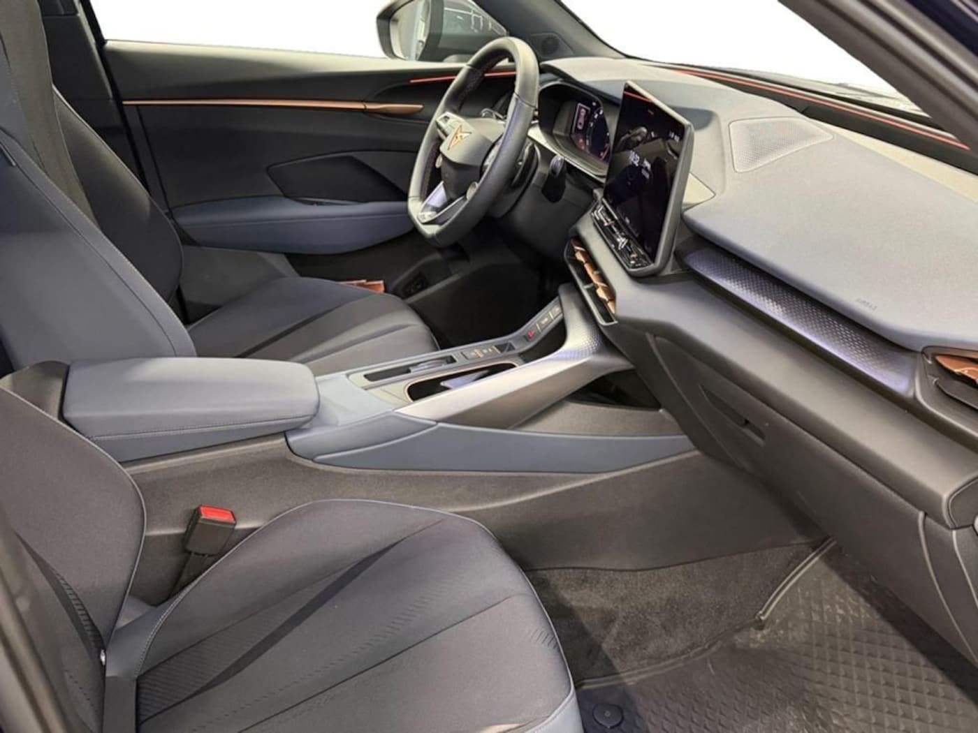 CUPRA Terramar 1.5 eTSI DSG 110 kW (150 CV) — photo 5