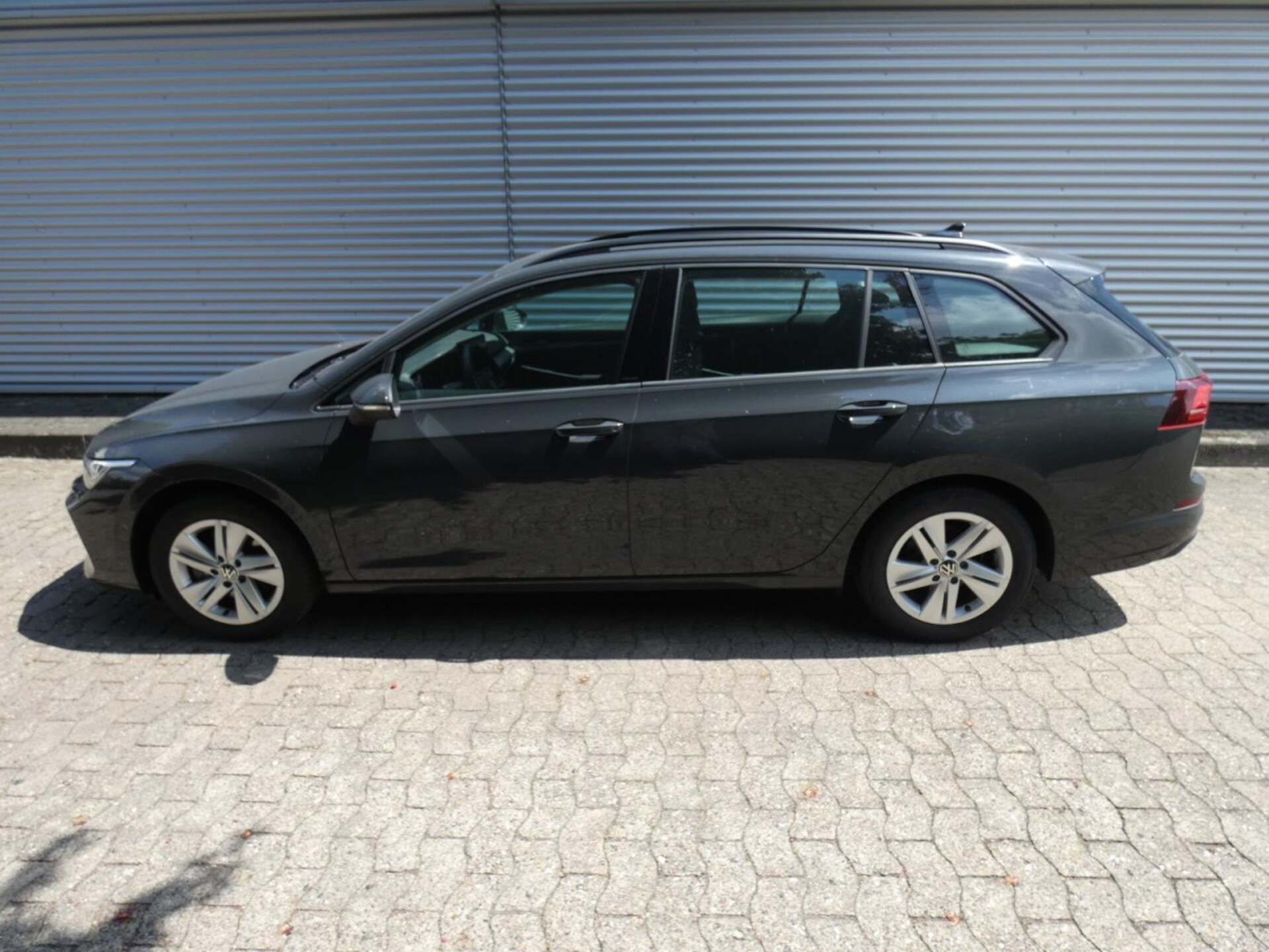 Volkswagen Golf Variant Life