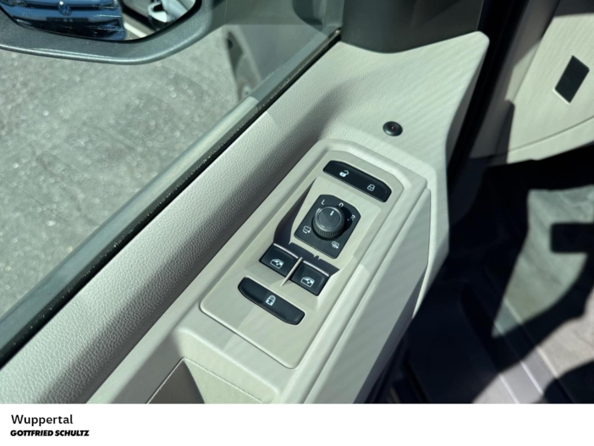Volkswagen Multivan Life
