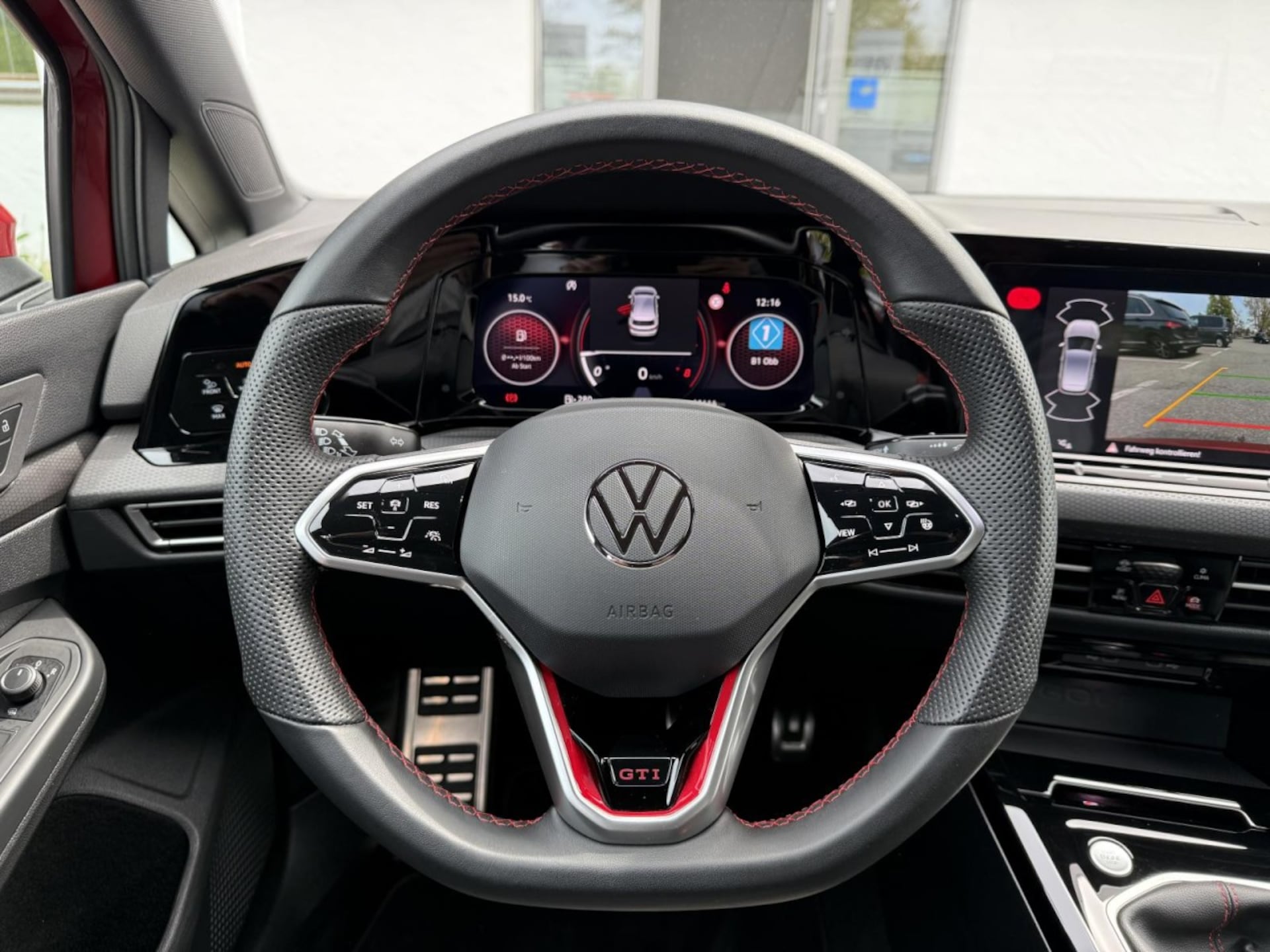 Volkswagen Golf GTI