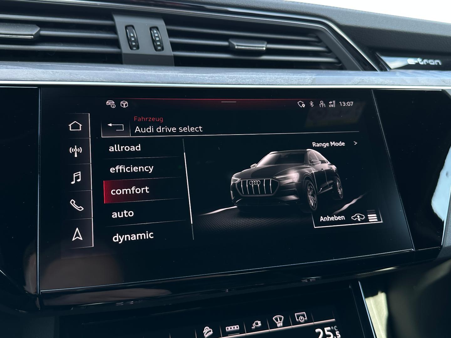 Image about Audi e-tron Sportback S line 55 quattro