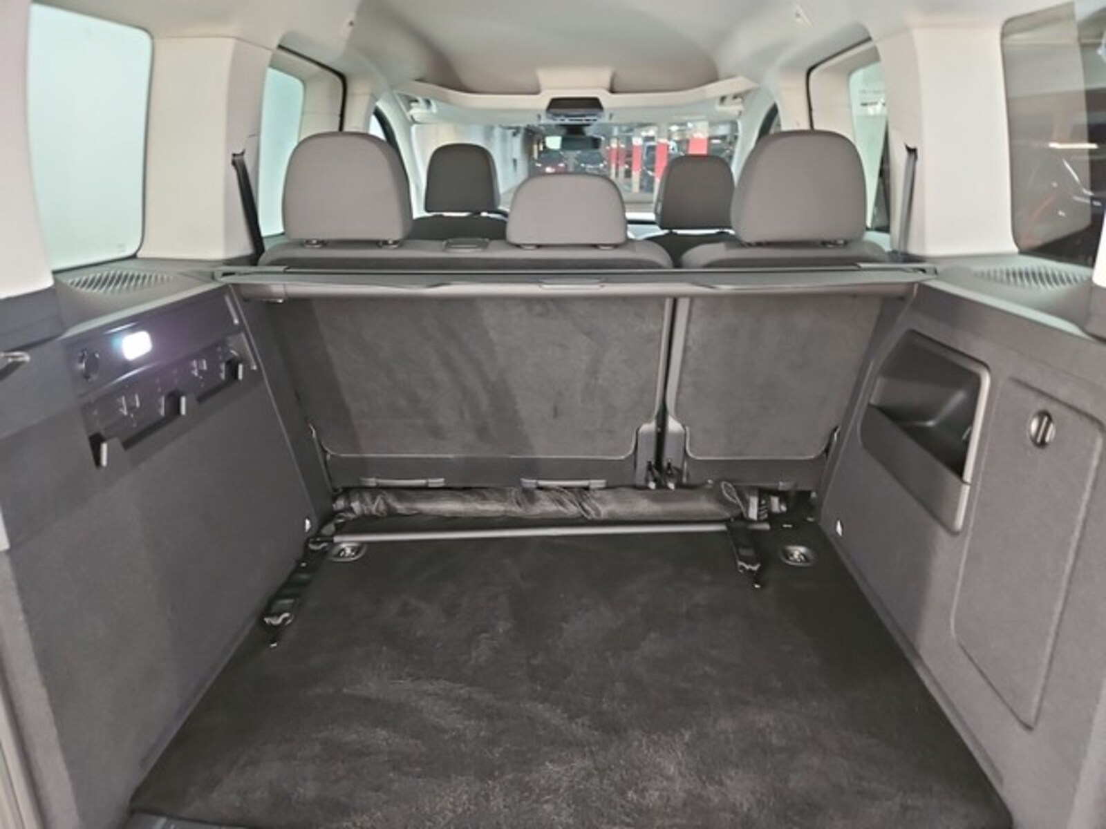 Volkswagen Caddy – Bild 12