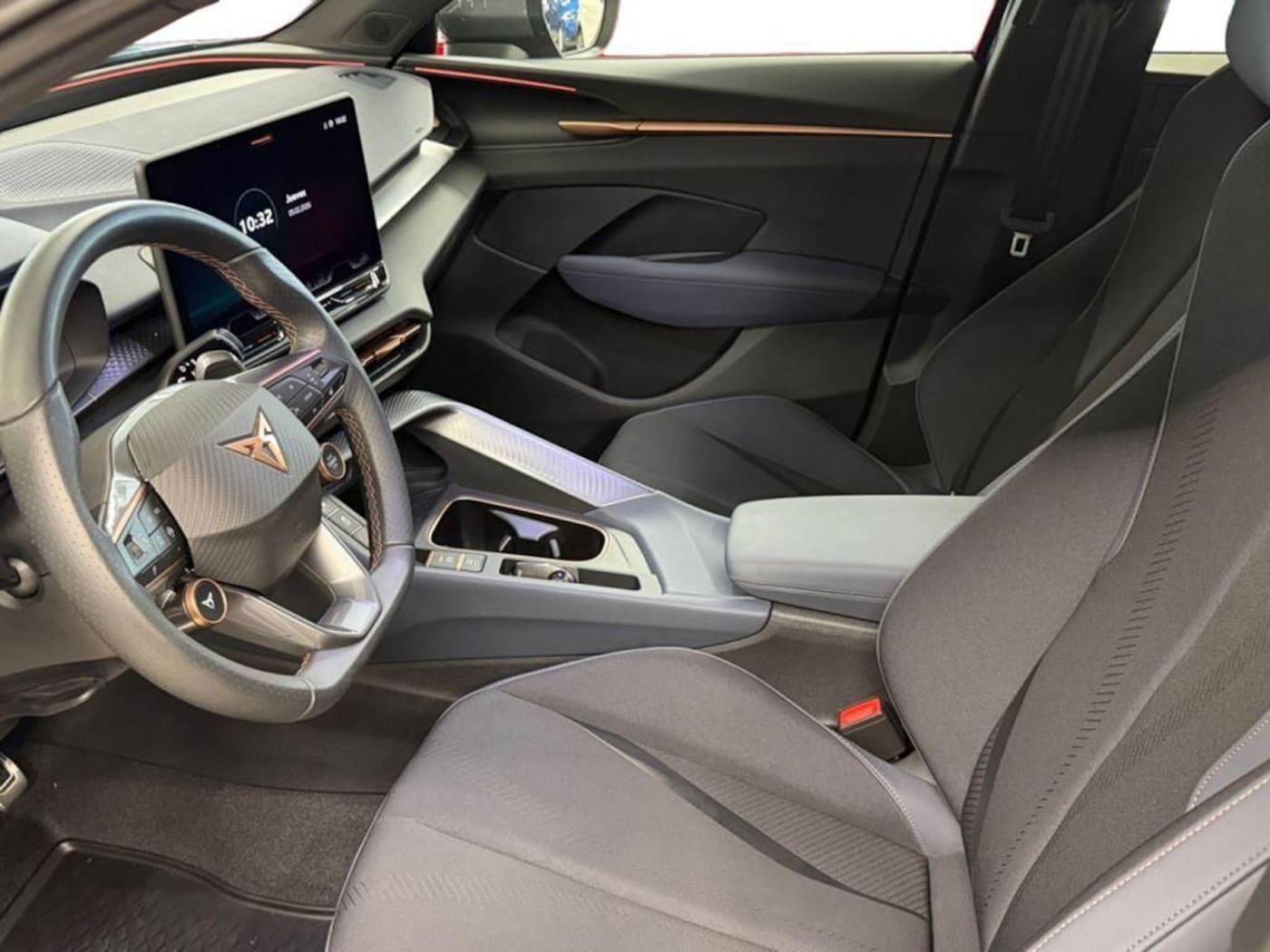 CUPRA Terramar 1.5 eTSI DSG 110 kW (150 CV) — photo 10
