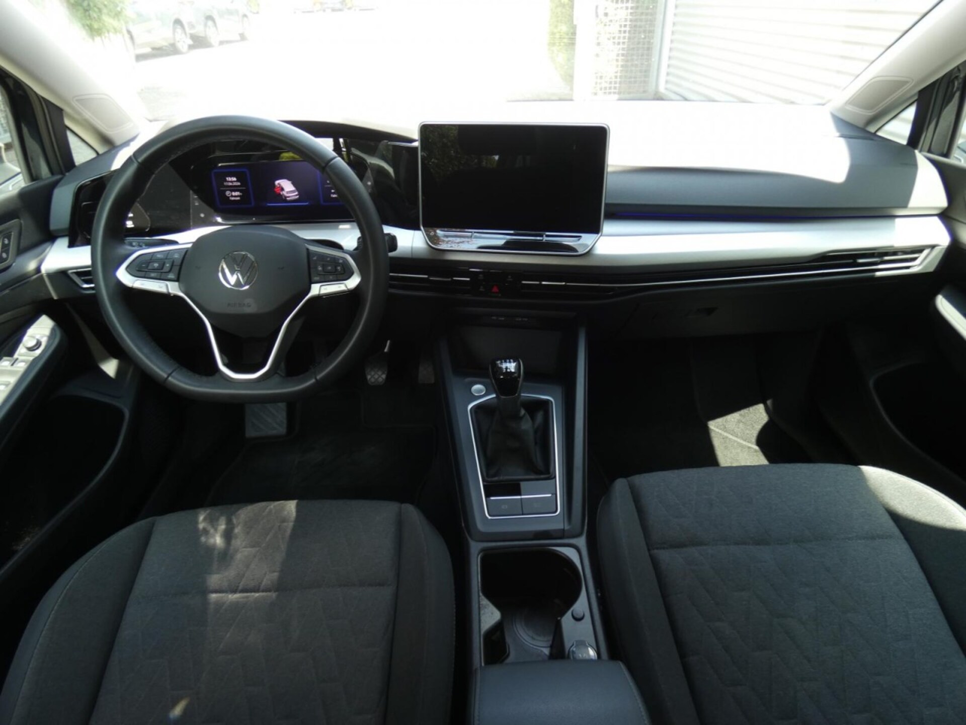 Volkswagen Golf Variant Life