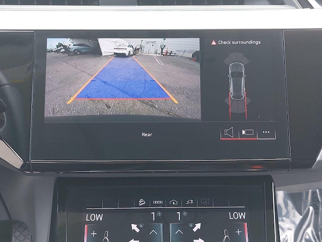 2024 Audi Q8 e-tron Premium - Photo 26