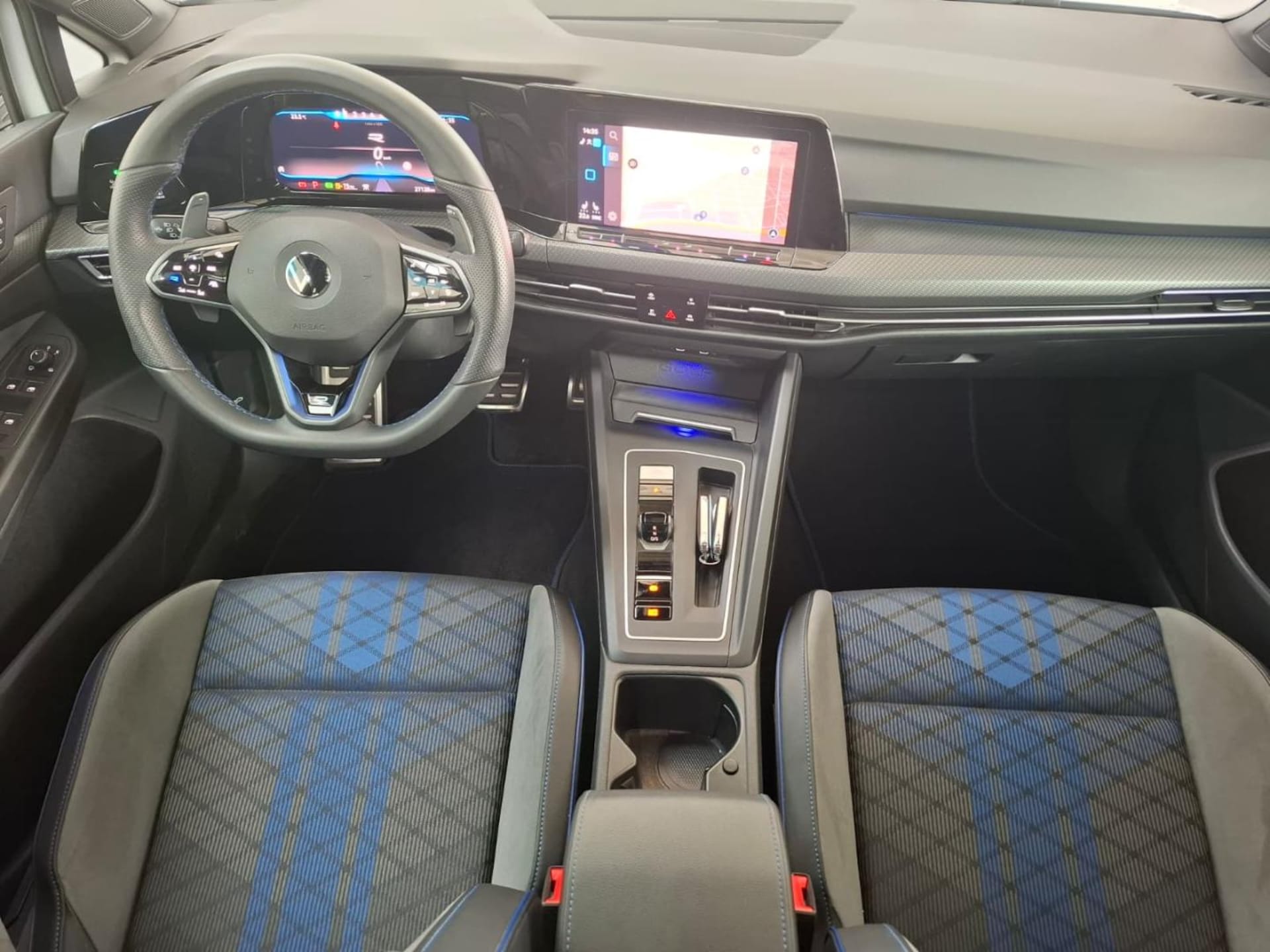 Volkswagen Golf R