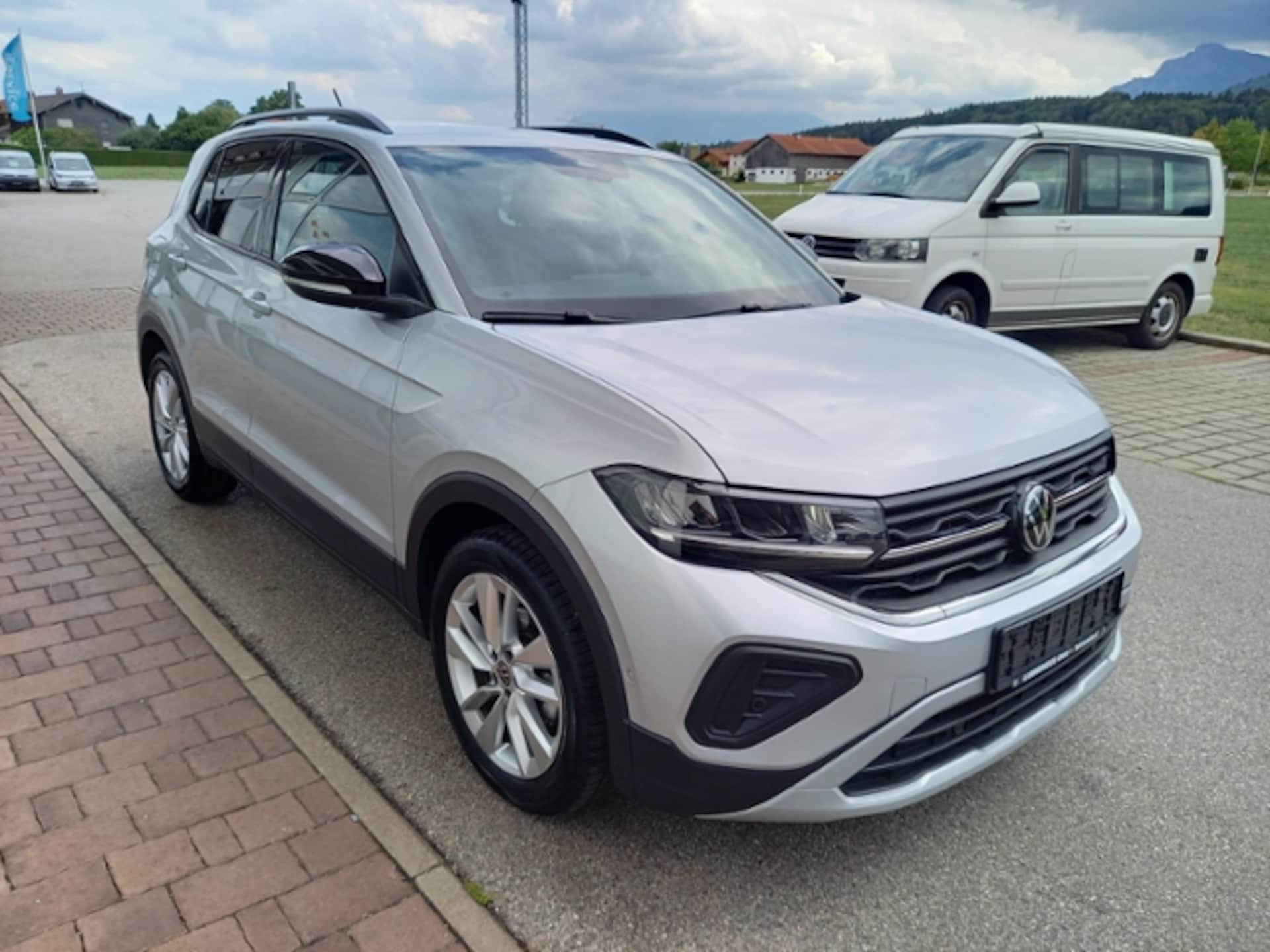 Volkswagen T-Cross Life