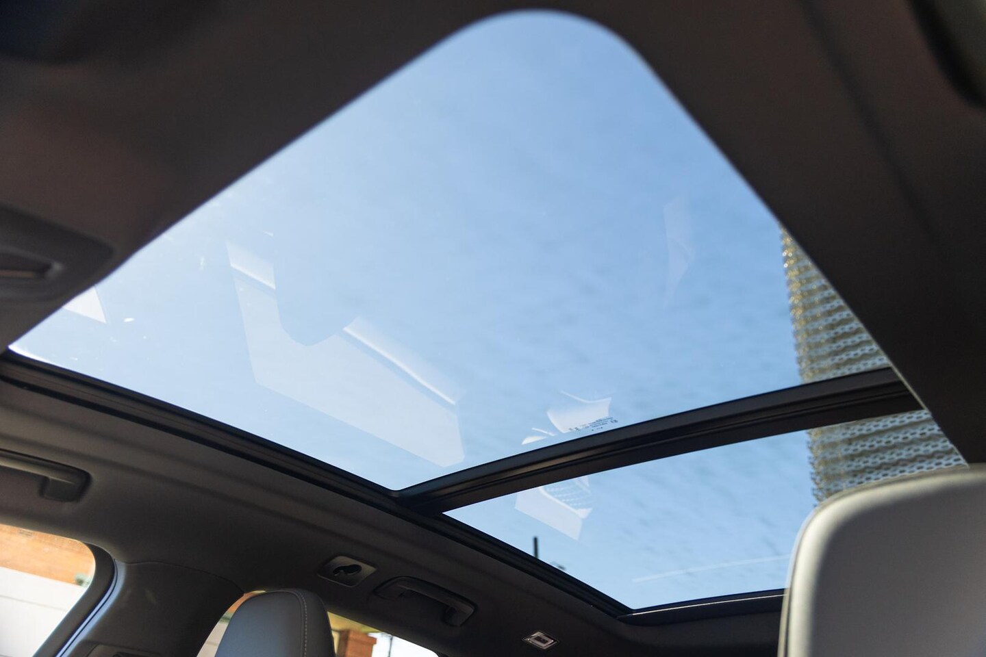 Image about Audi Q5 SUV e-hybrid quattro S tronic
