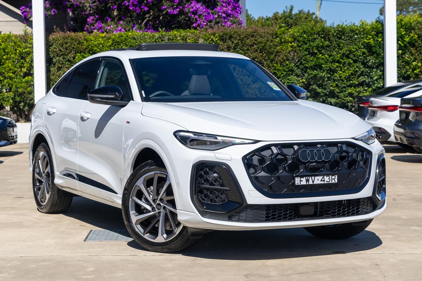 Image about Audi Q5 Sportback TDI quattro 150 kW sport