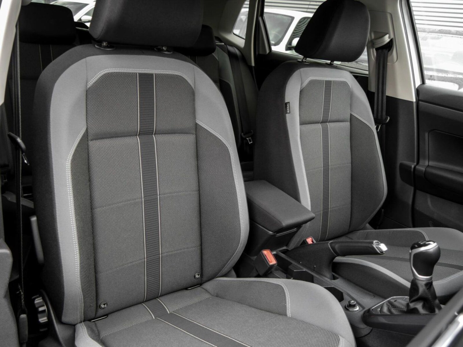 Volkswagen Polo – Bild 7