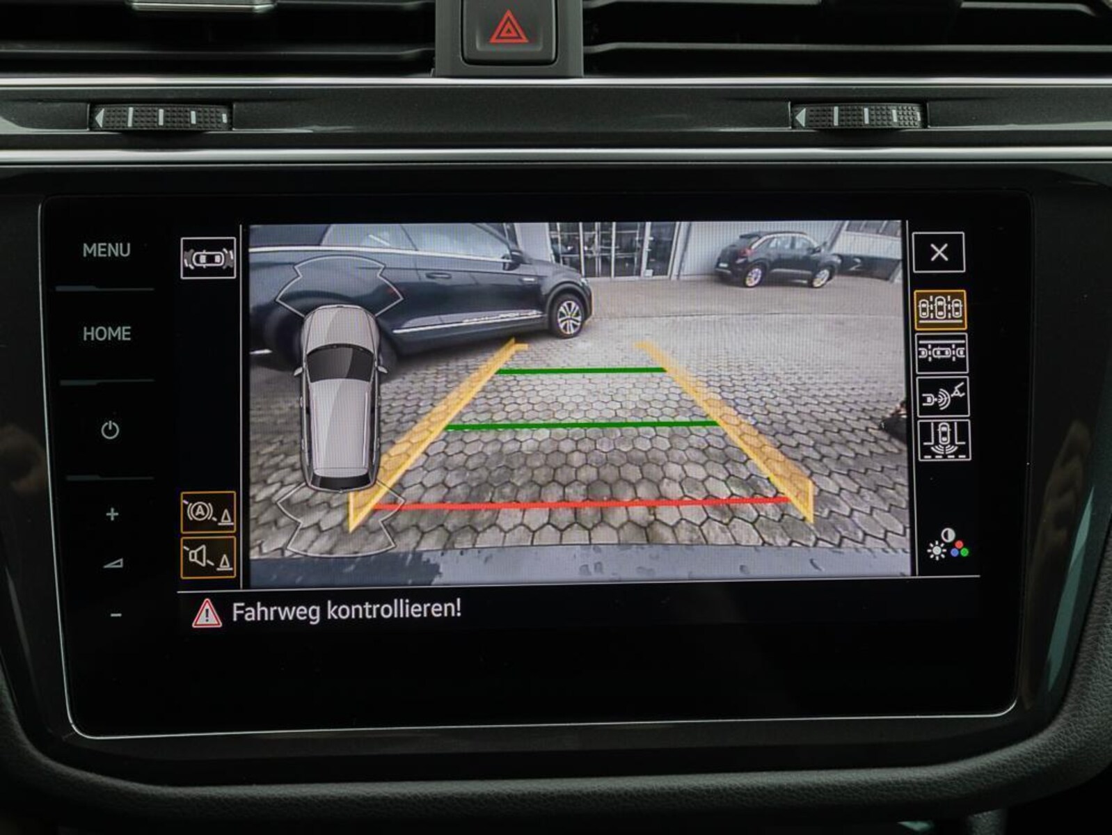 Volkswagen Tiguan – Bild 8