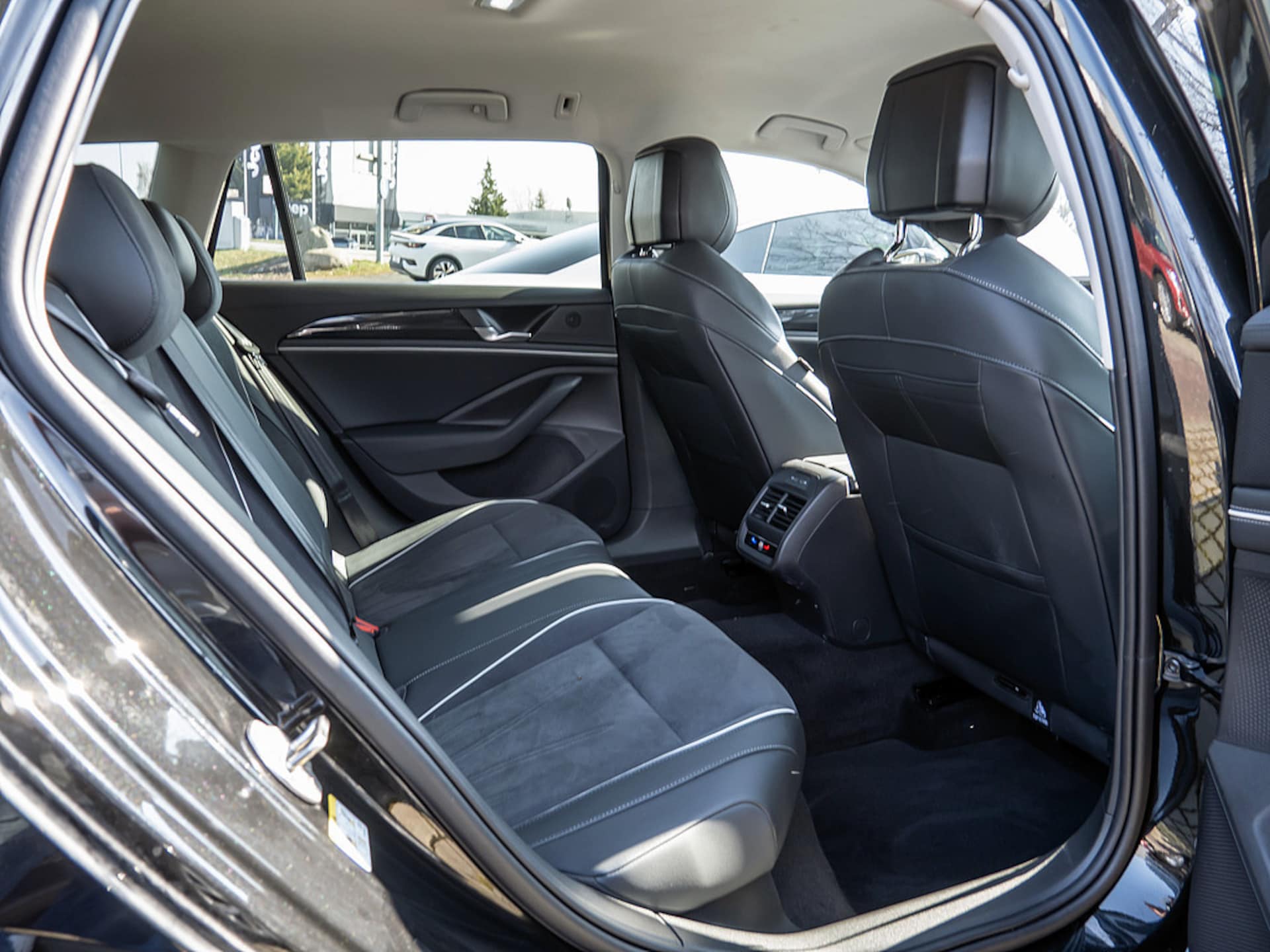 Volkswagen Passat Business