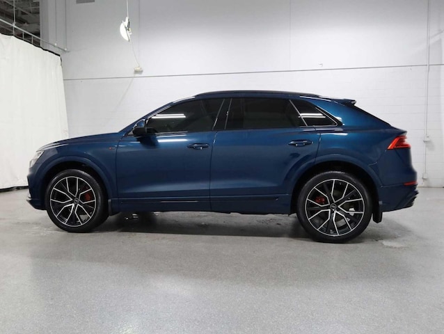2022 Audi Q8