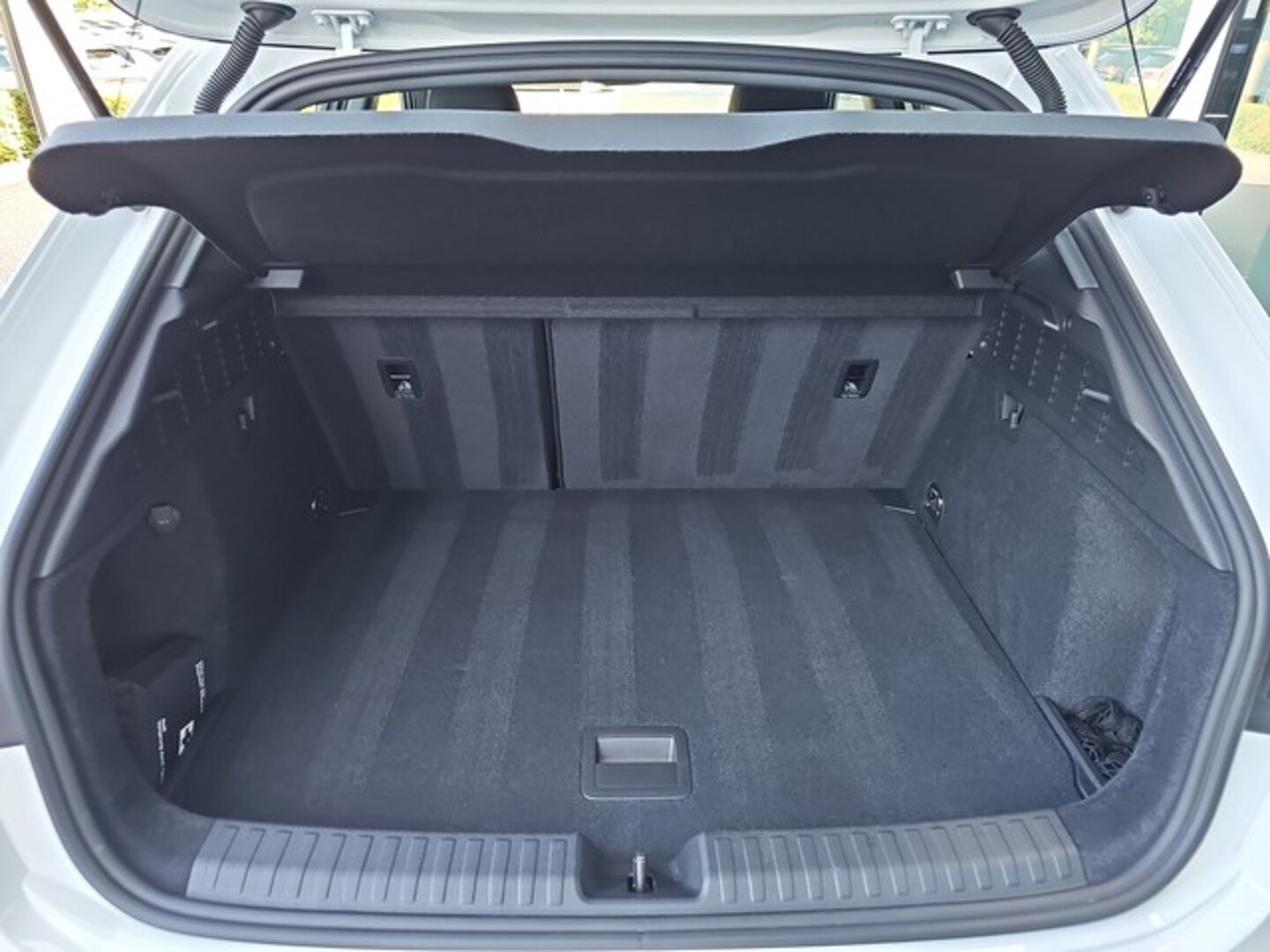Bild über Audi A3 Sportback 30 TDI Schaltgetriebe - für weitere Informationen kontaktieren Sie den Audi Partner