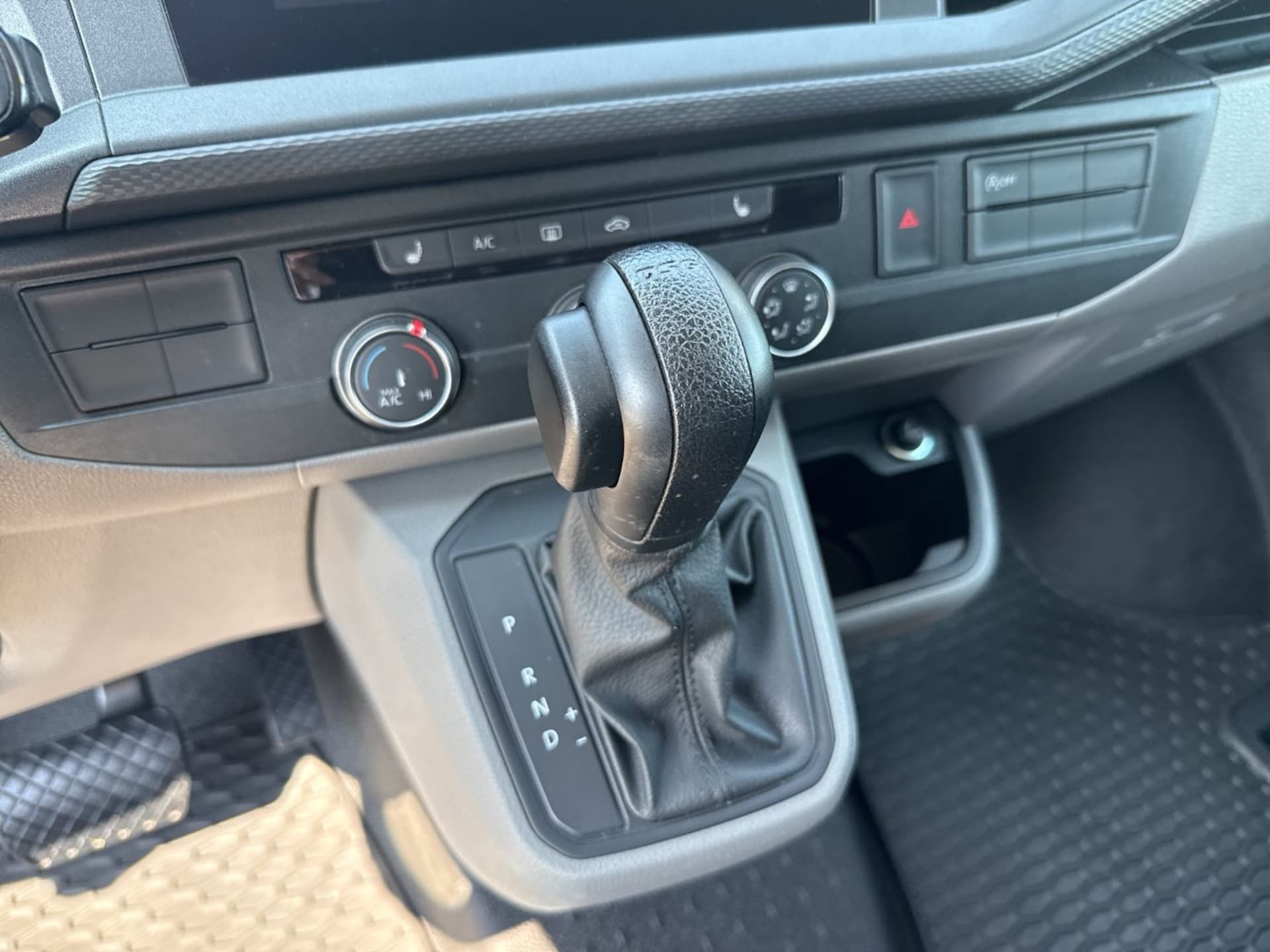 Volkswagen T6.1 Transporter Kasten kurzer Radstand
