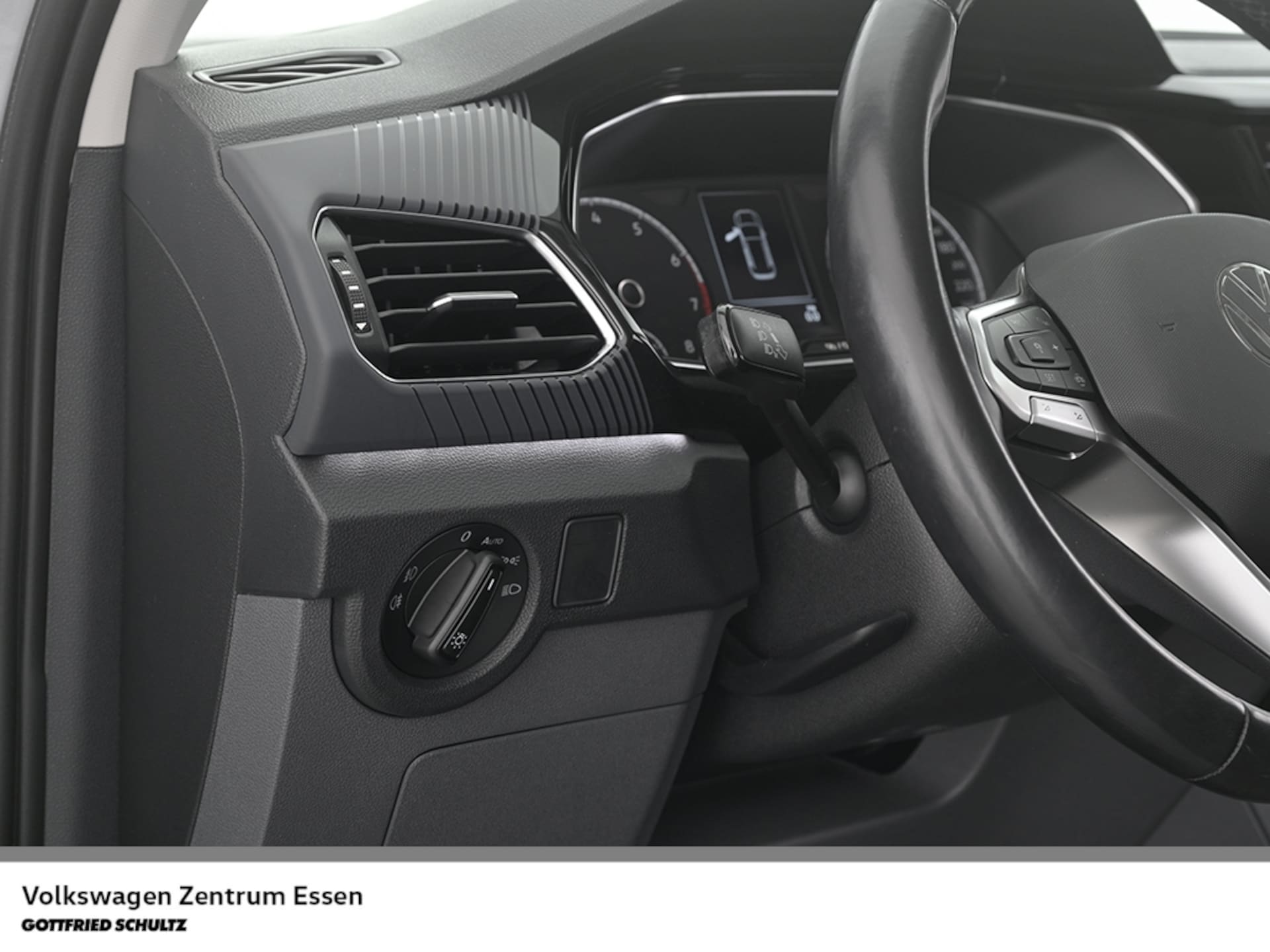 Volkswagen T-Cross Style