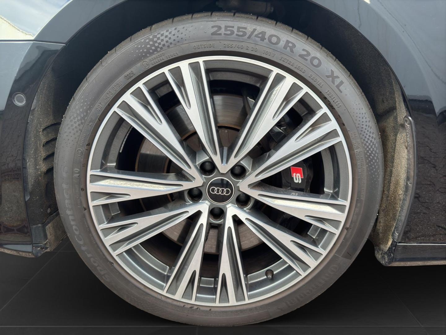 Bild über Audi S6 Avant TDI quattro tiptronic - für weitere Informationen kontaktieren Sie den Audi Partner