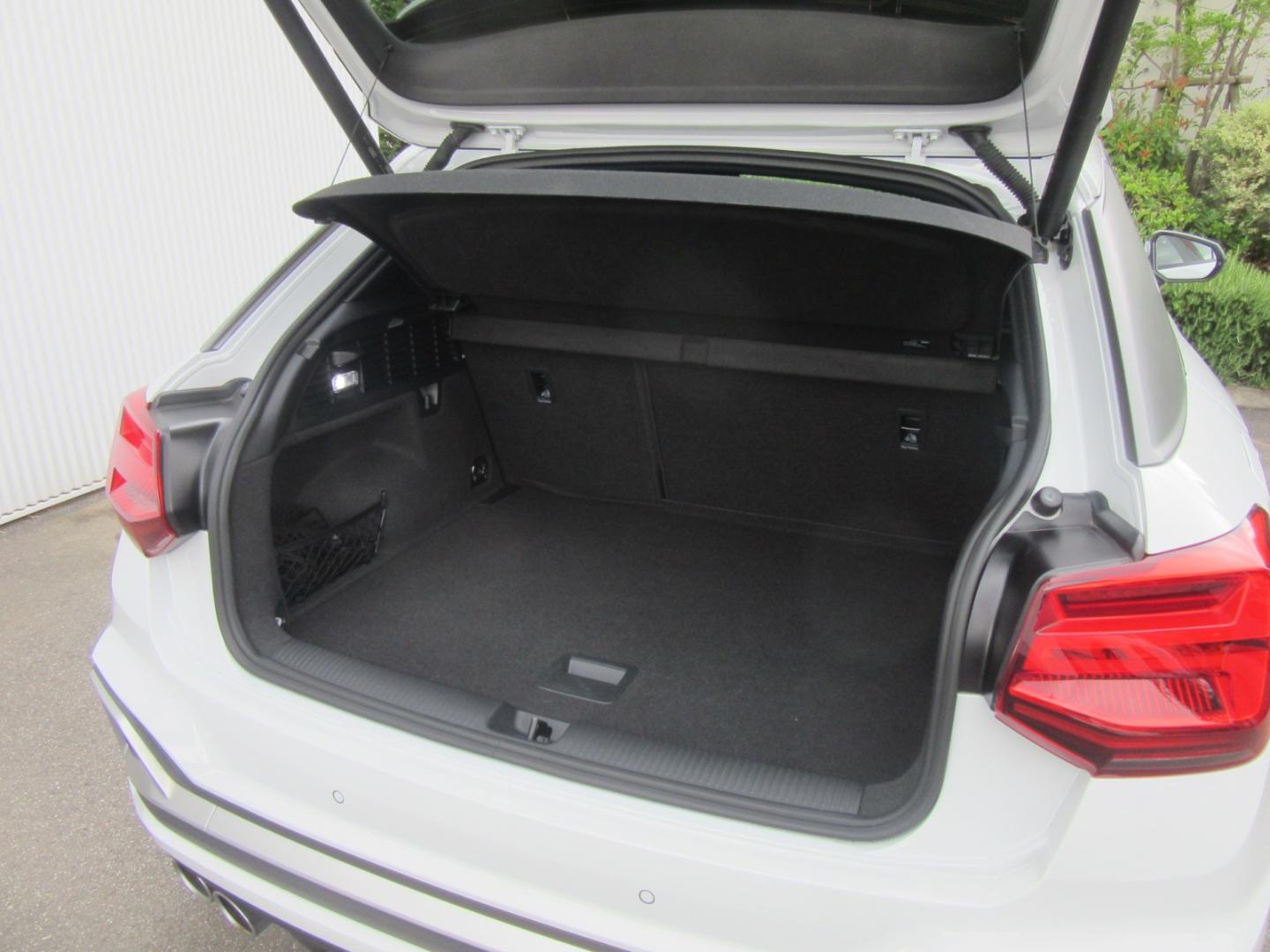 Image about Audi SQ2 SQ2 TFSI 221(300) kW(PS) S tronic