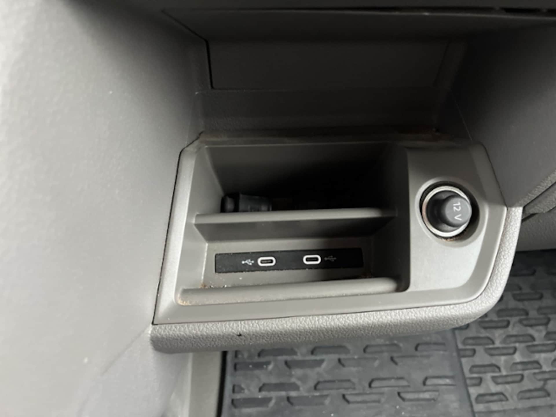 Volkswagen Crafter Kasten langer Radstand