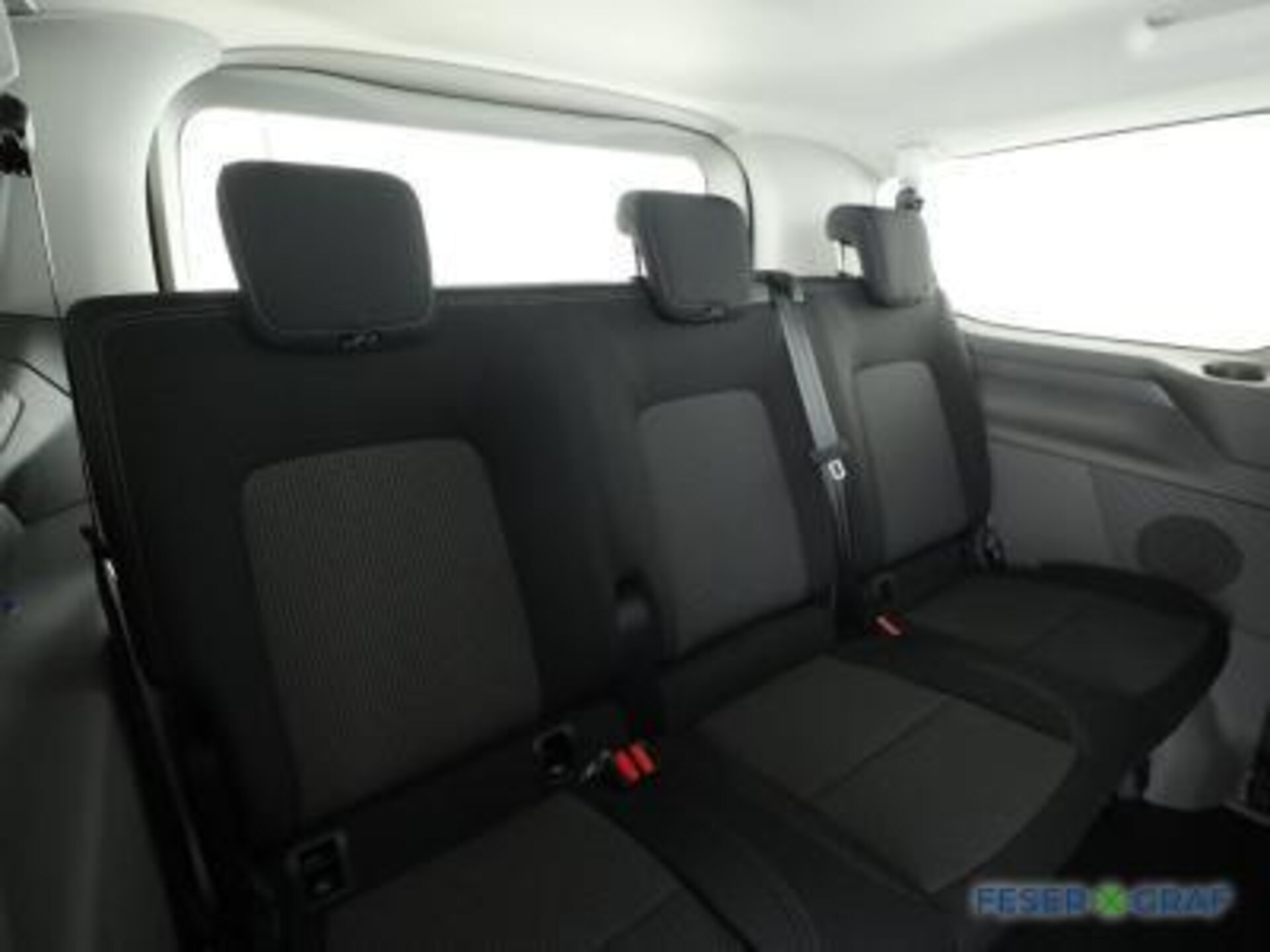 Volkswagen e-Caravelle