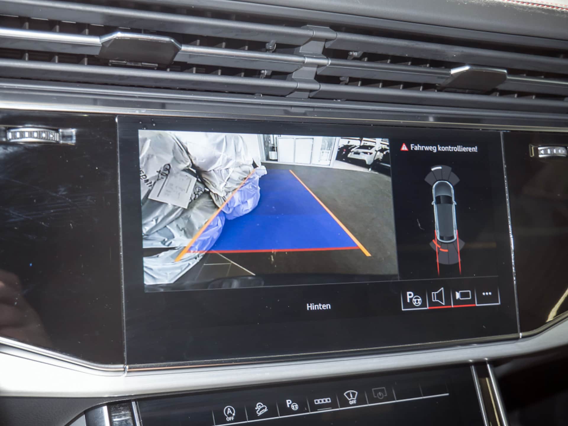 Audi Q8 SUV