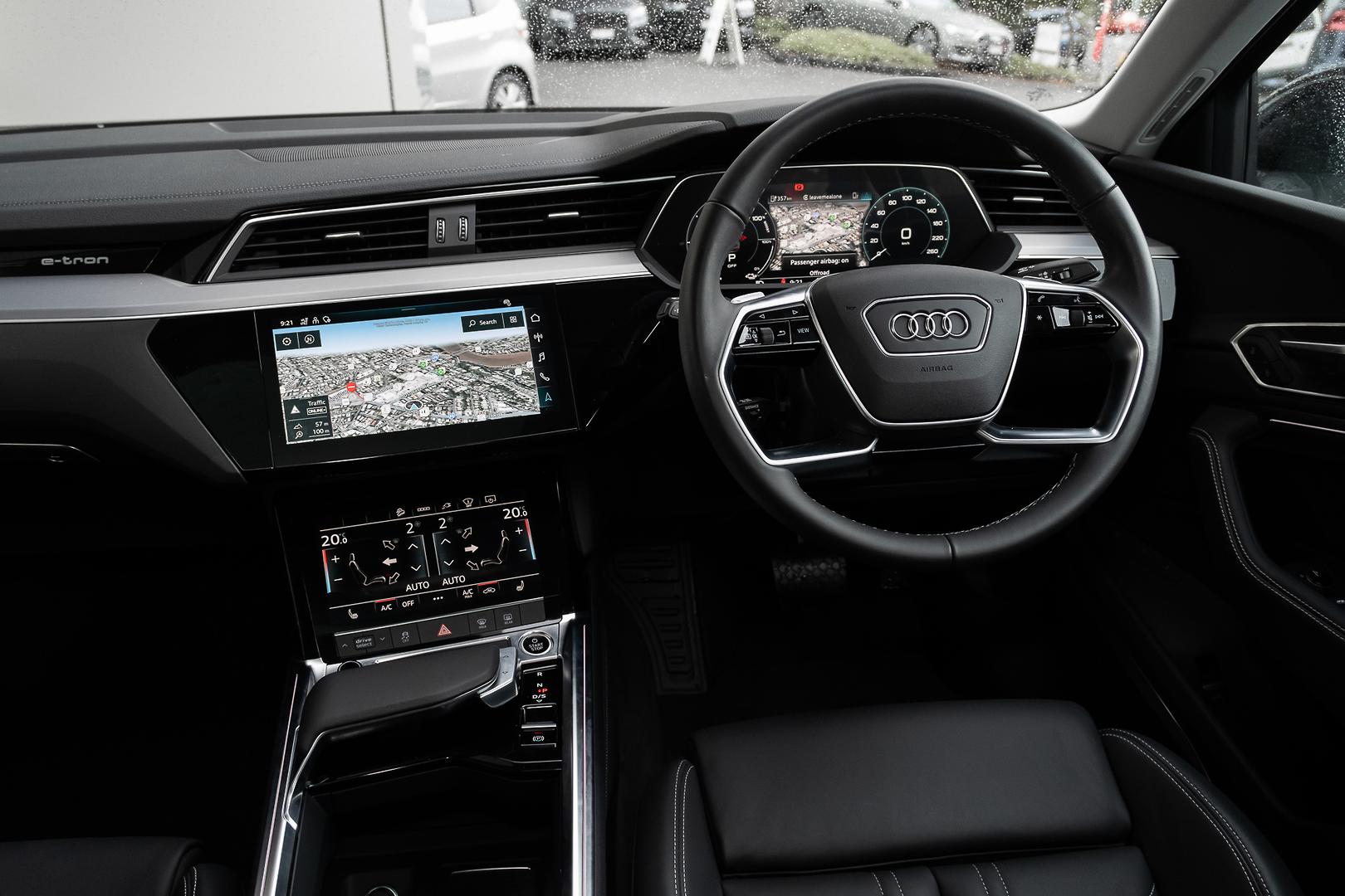 Audi Q8 Sportback e-tron