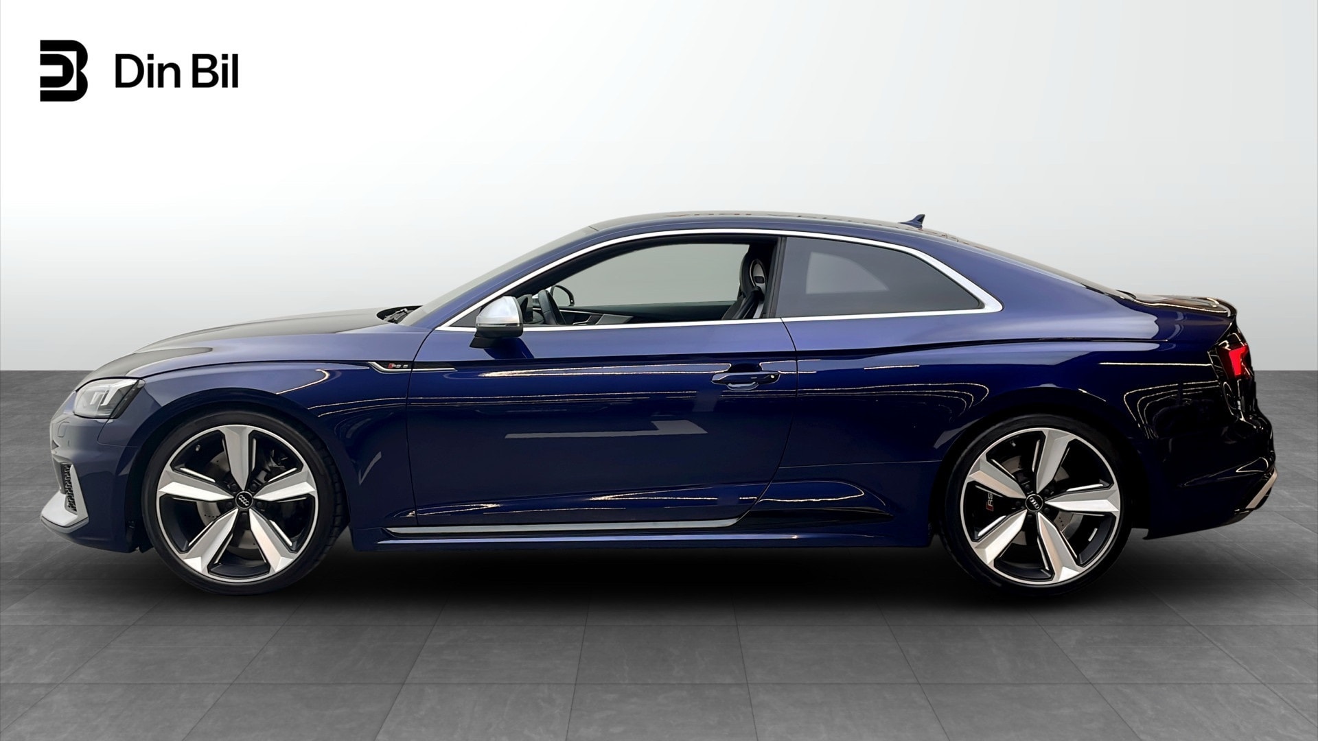 Bild som visar Audi RS 5 Coupé RS 5 Coupé 2.9 TFSI quattro 450 hk tiptronic - för mer information kontakta din Audi Partner