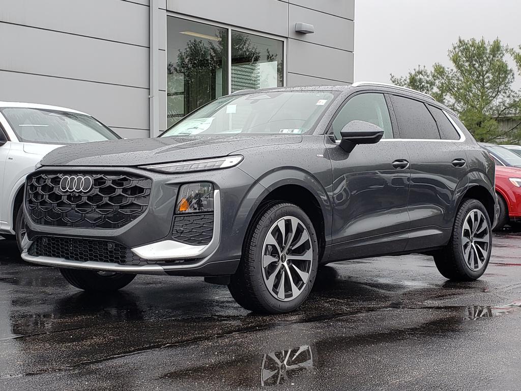2026 Audi Q3 S line quattro's photo