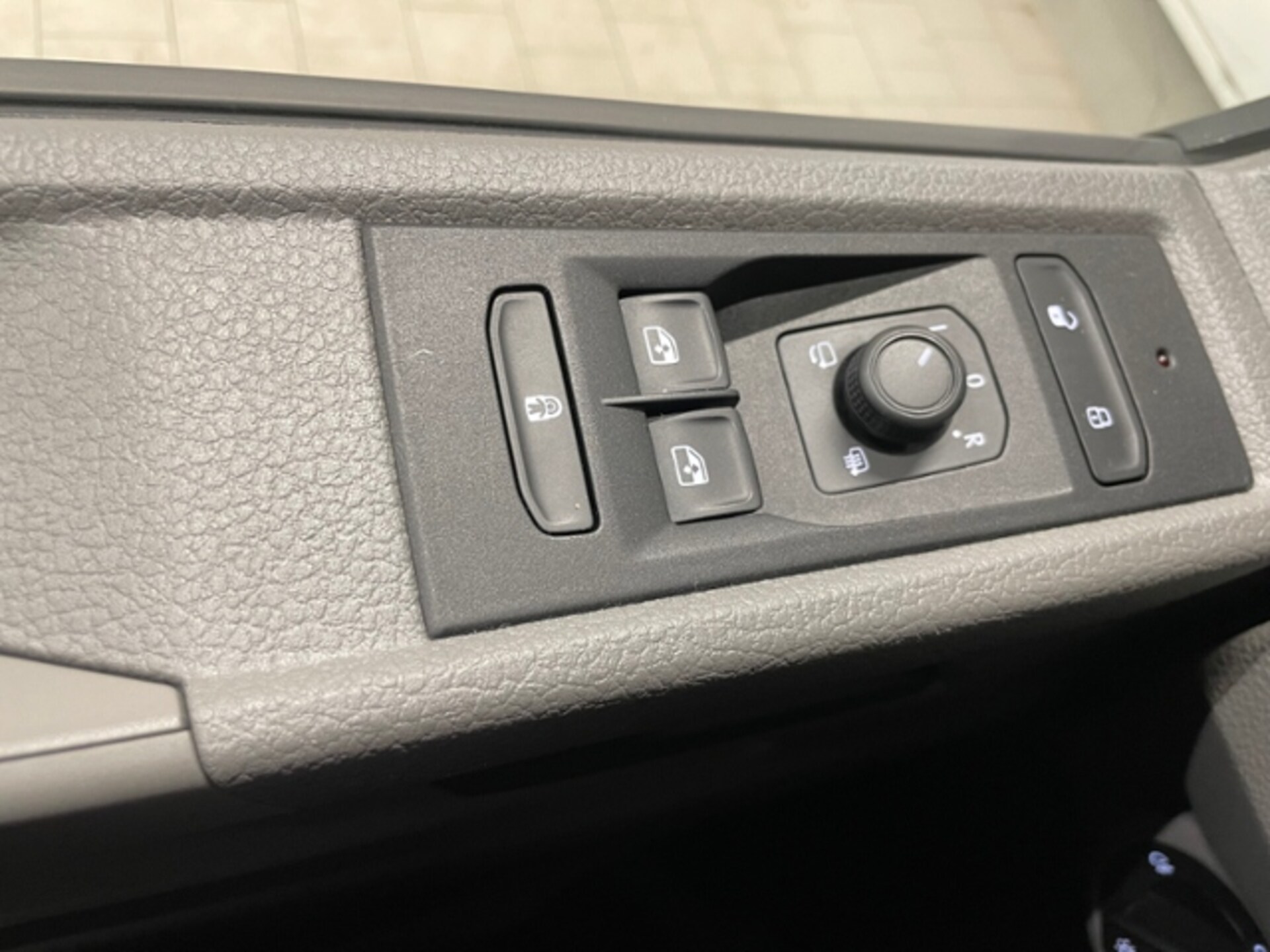 Volkswagen T6.1 Caravelle kurzer Radstand Comfortline