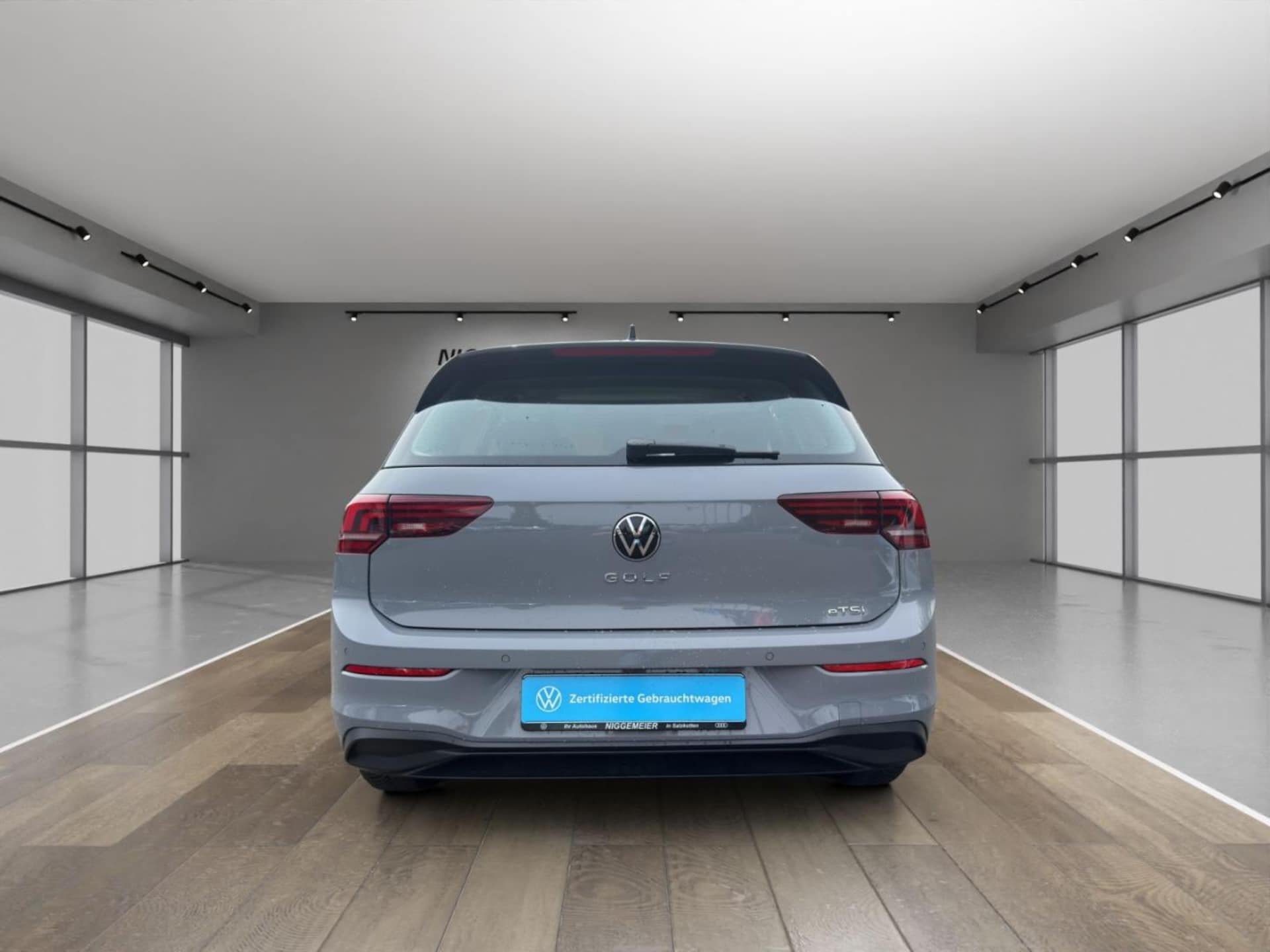Volkswagen Golf Life