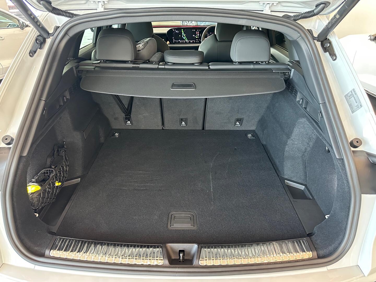Image about Audi Q5 SUV TDI quattro 150 kW sport