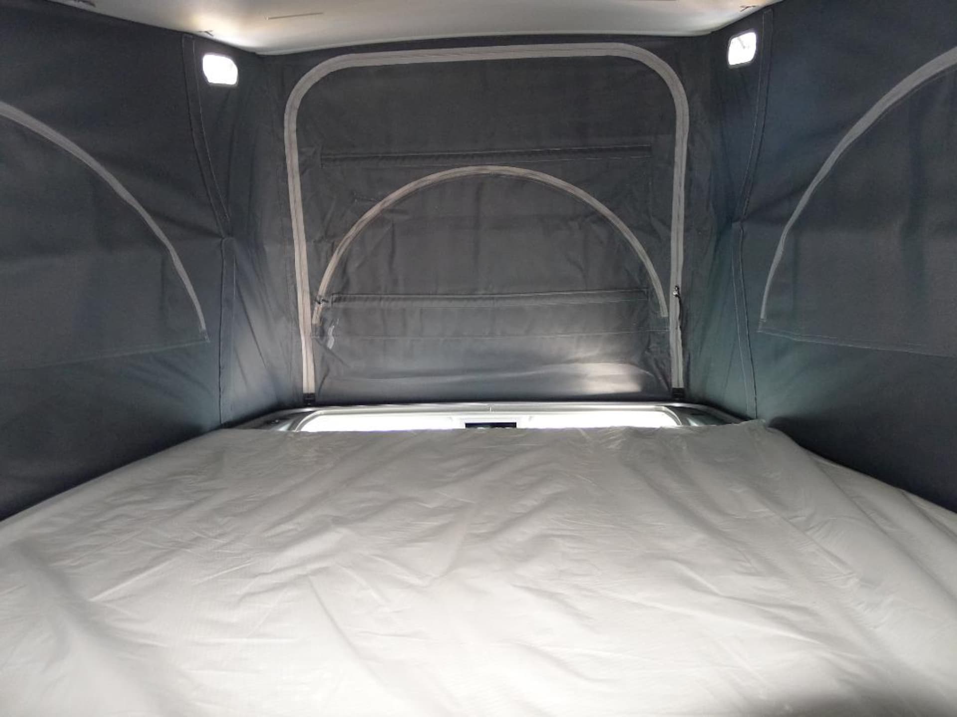 Volkswagen T6.1 California Beach